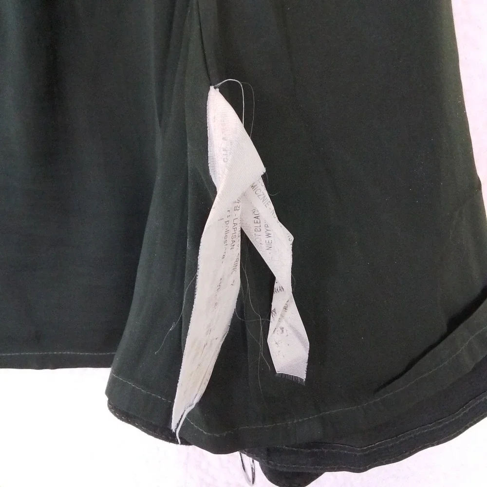 H&M Full Front Zip Leather Suede Mini Skirt Size Medium in Green‎ *flawed*